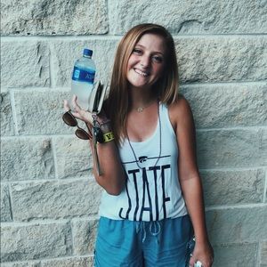 Meet your Posher, Bailey